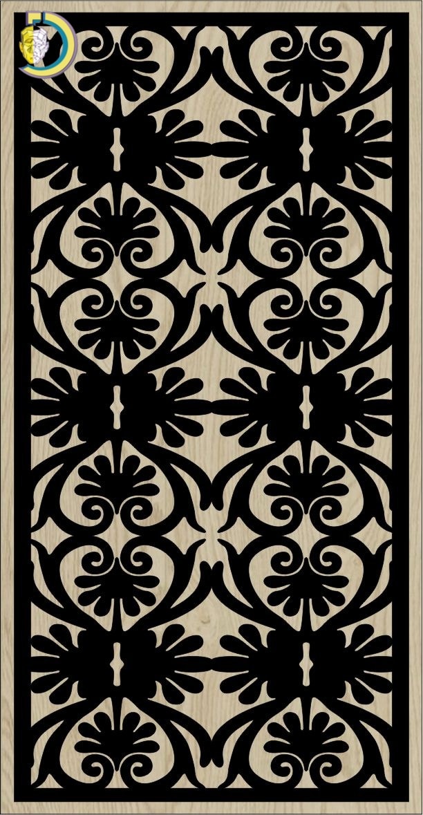 Díszes Résekkel Ellátott Panel 252