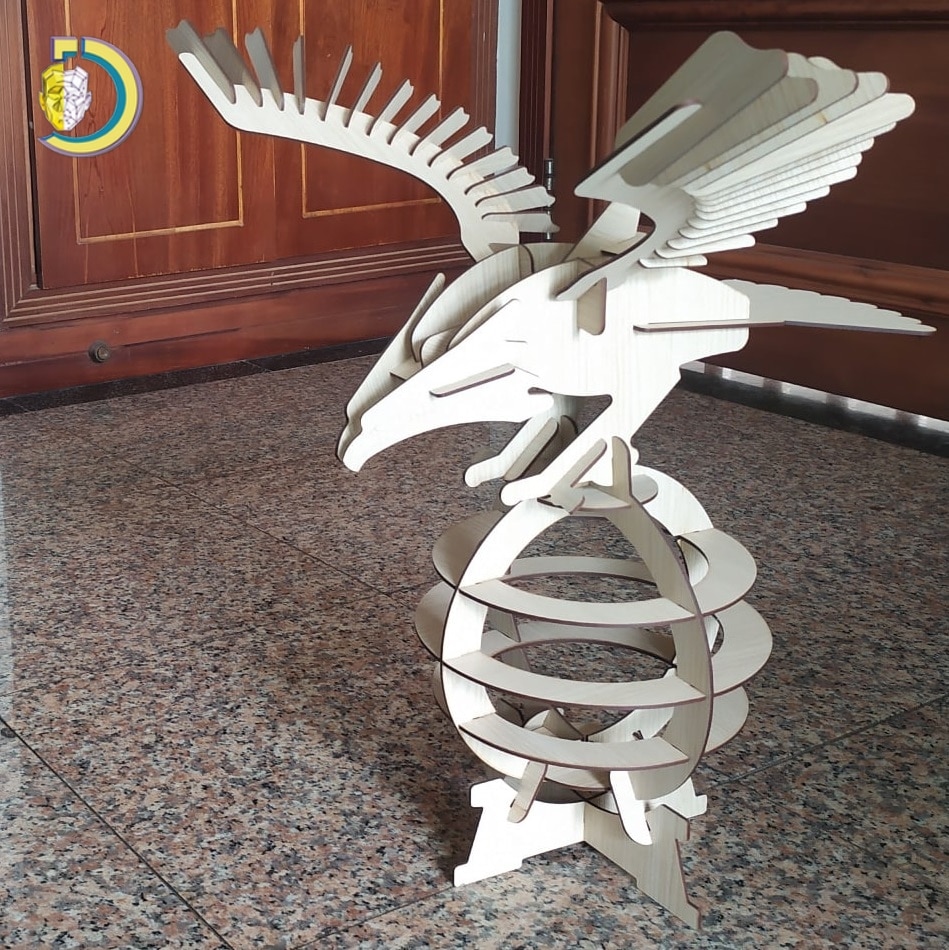 Faragott Fából Készült Sas 3D Puzzle